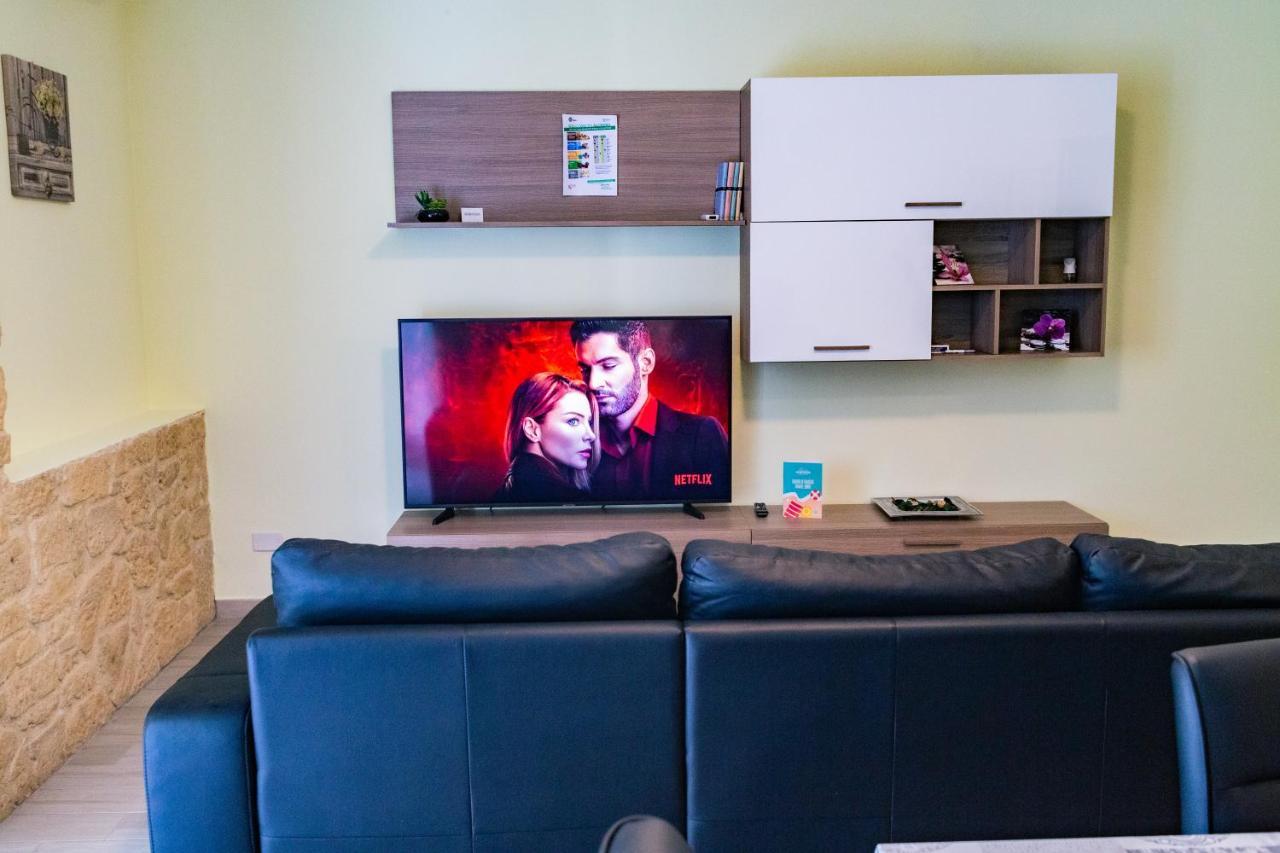 Like At Home อาลเกโร ภายนอก รูปภาพ